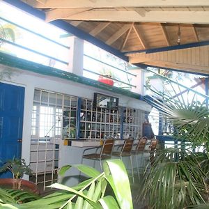 Idlers' Rest Beach Hotel